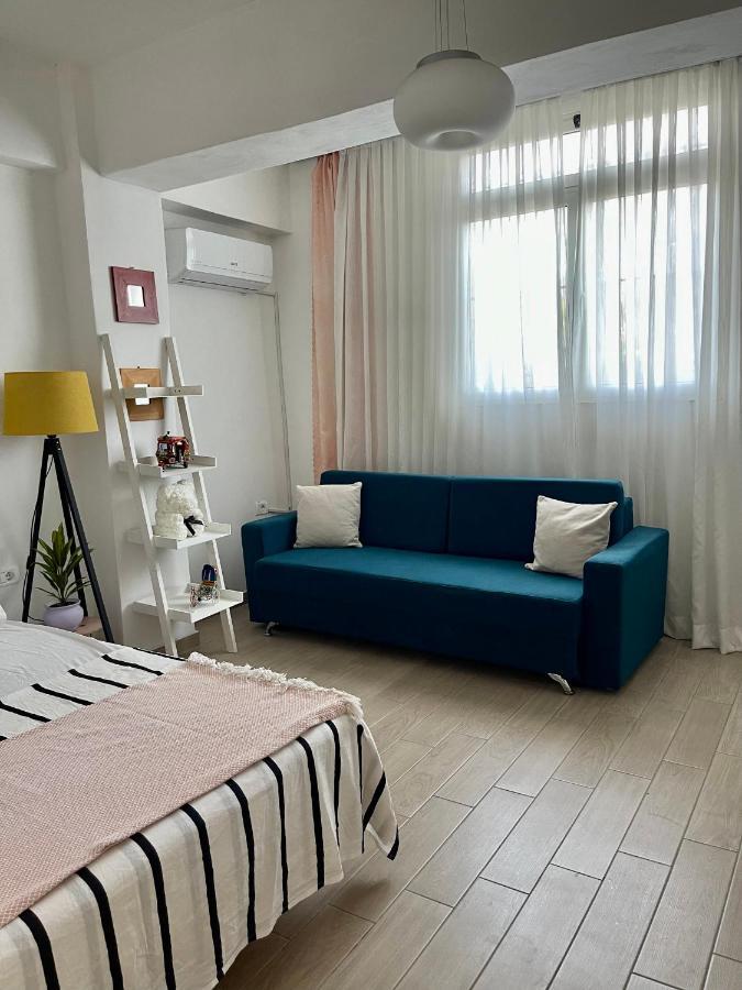 Lola'S Apartment Durres Exterior photo